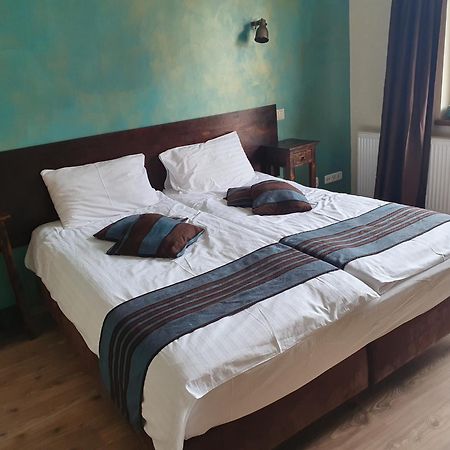 Przystanek Tlen Bed & Breakfast エクステリア 写真