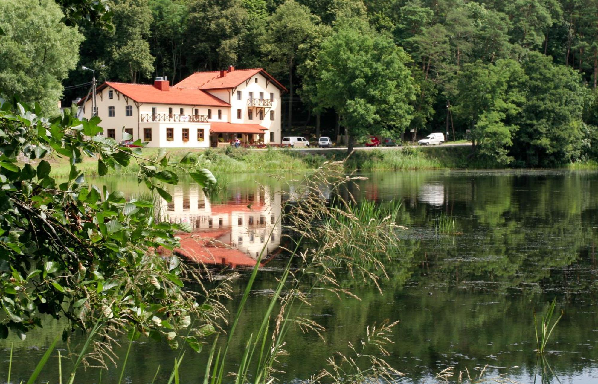 Przystanek Tlen Bed & Breakfast エクステリア 写真
